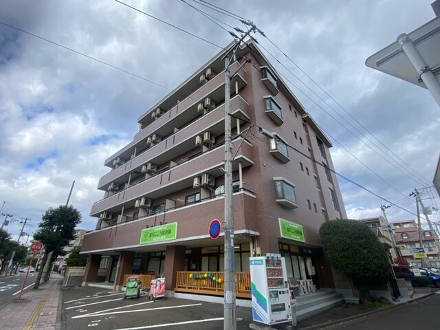 グランメゾン七福の外観