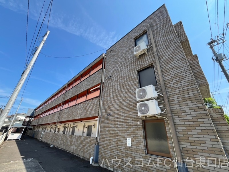 ロイヤルハイツ東八