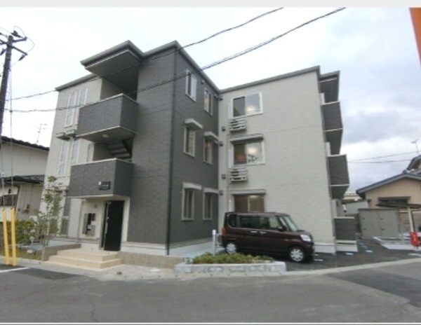 サニーコート・カノの外観