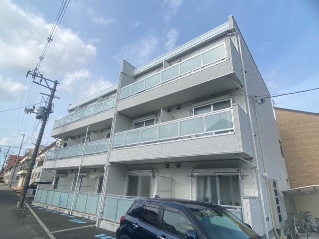 リブリ・はやちね１号館の外観