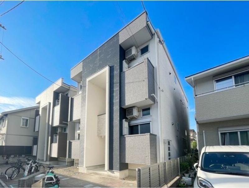 ｇｌｏｉｒｅ長町の外観