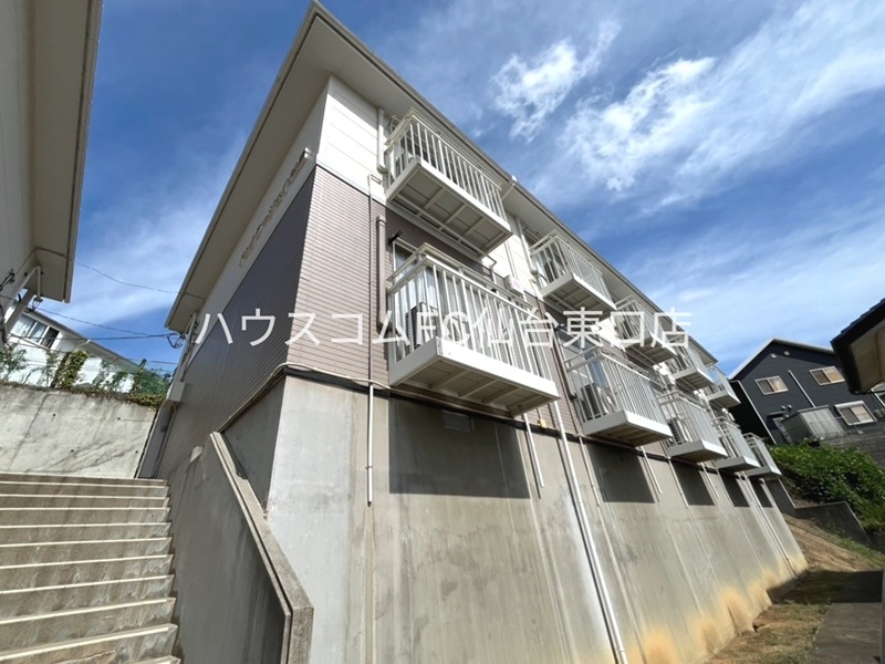 アンクラージェ小松島の外観