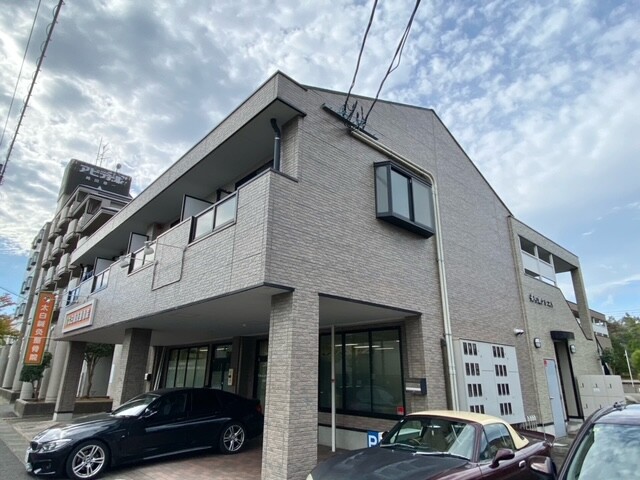 長町南クレストの外観