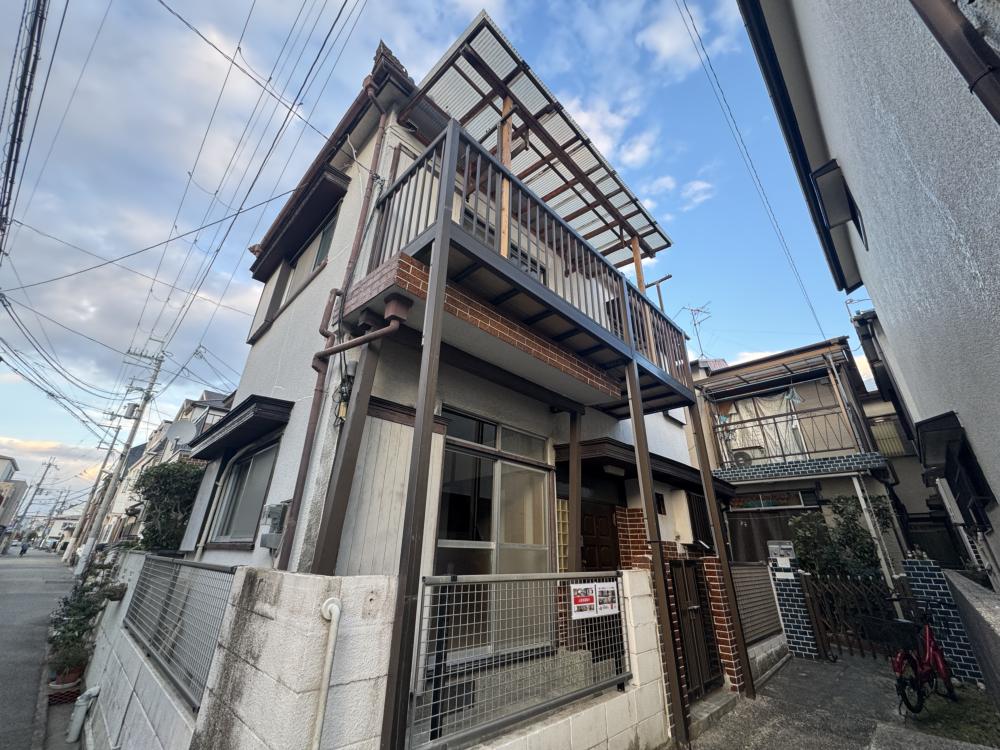 尼崎市東園田町３丁目52貸家