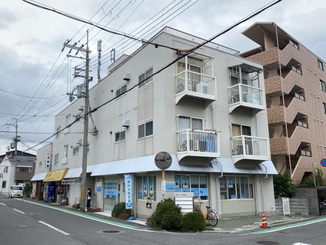 サニーハウス