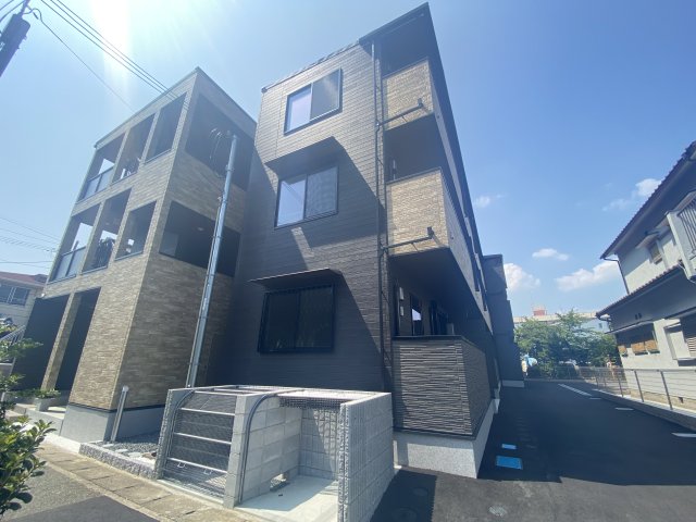 ヒカルサ尼崎神崎町