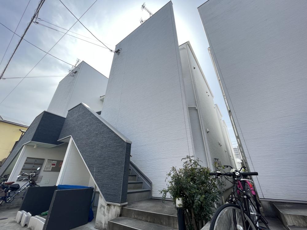 アルナージ瓦宮