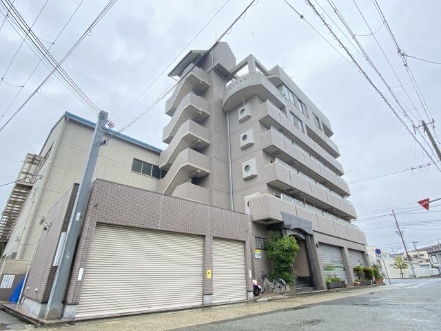 コモテリアK&M