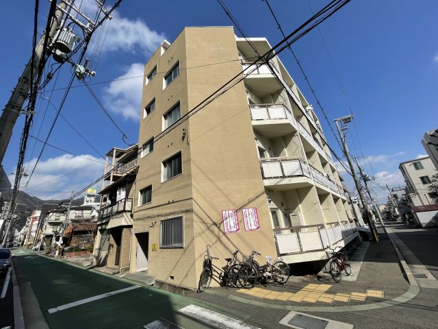 寿マンション