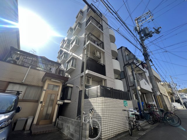 ベルズコート会下山