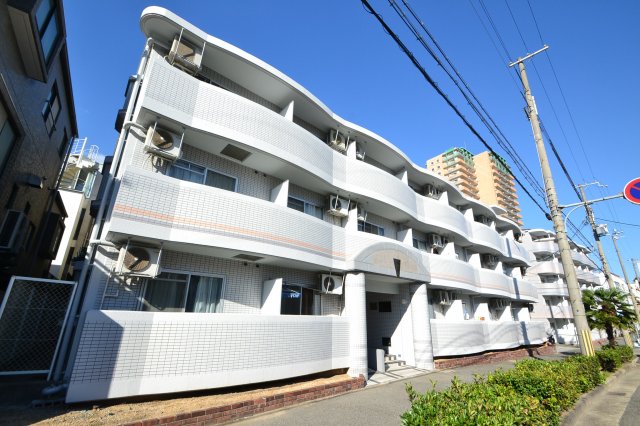 シャトラン弓木壱番館