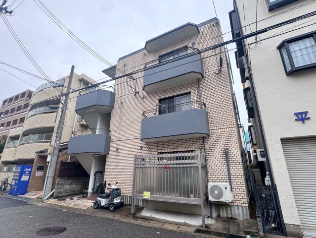 ファミネス芦屋