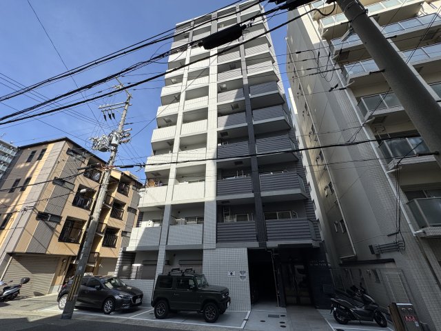 CRESTTAPP神戸湊町NOIR