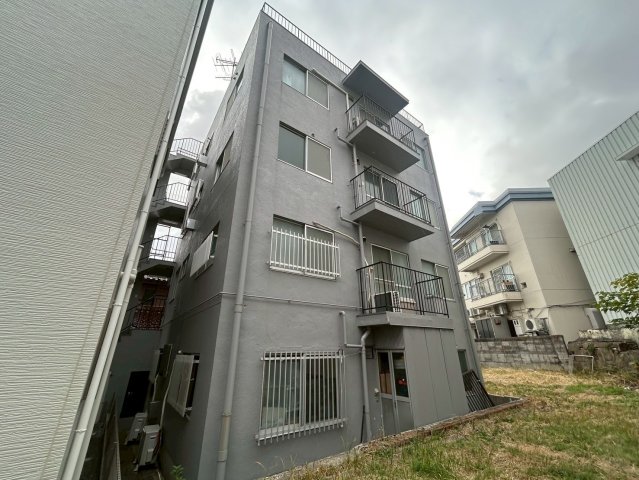ハイツナカジマ