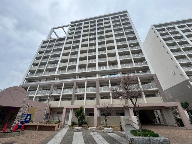 脇の浜高層住宅 11号棟