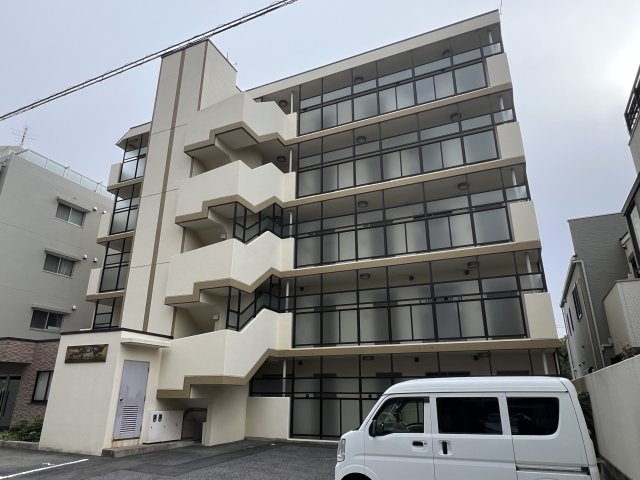 大栄・ラメール