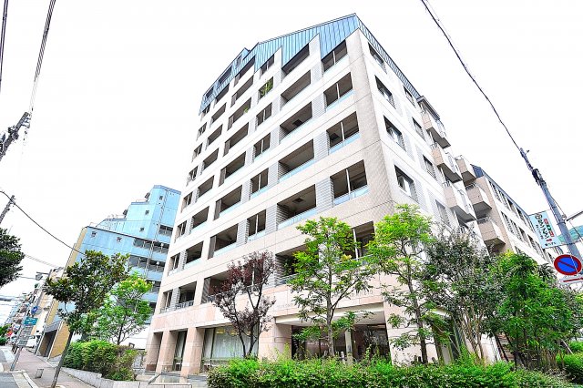 ワコーレ山本通グランツィオの外観