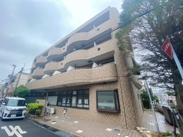フォルティナドムス