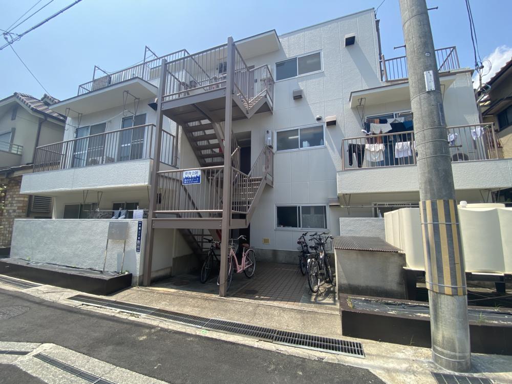 グローリーM