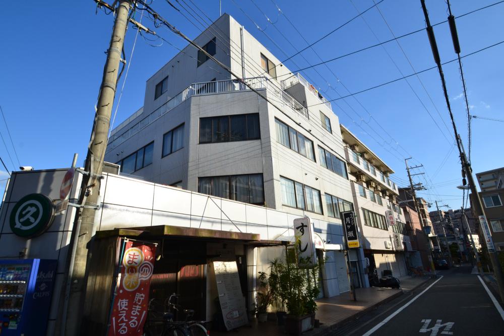 ニューハーモニーセンタービル