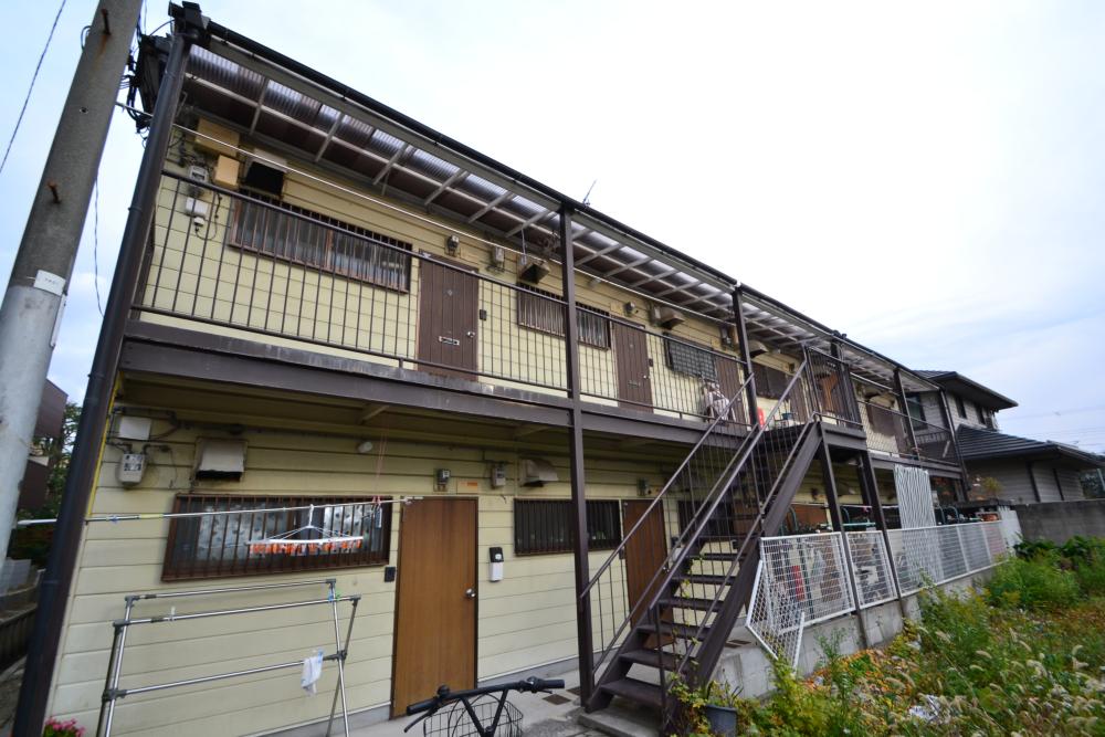 栗山文化の外観