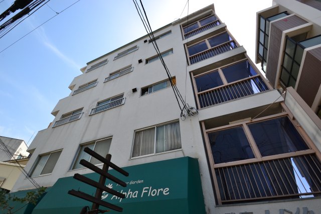 武庫メインハイツ