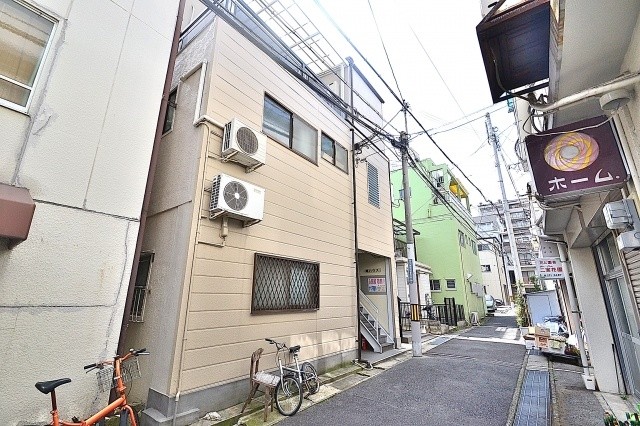岡ハウス