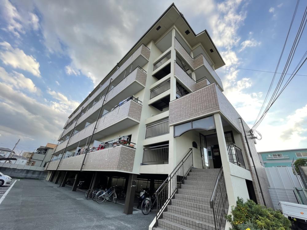 マンションフローラ