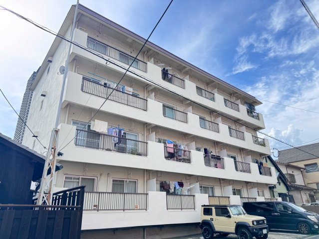 マンションエイト