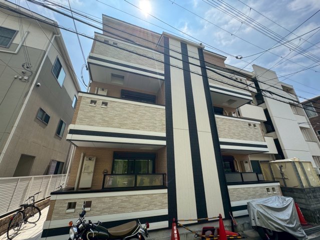 ワコーレヴィータ青木ウエスト