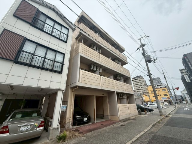 メゾン本町