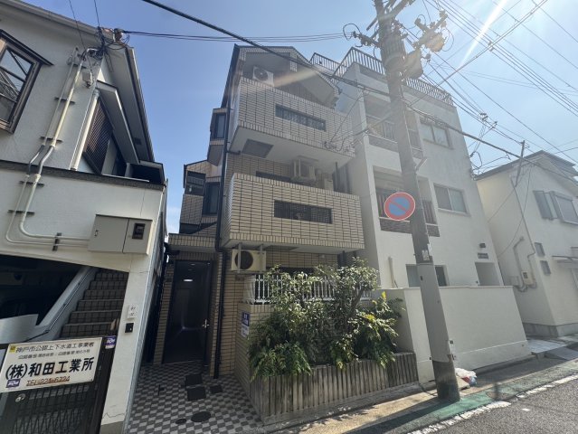 コーポ旗塚（旗塚通1丁目）