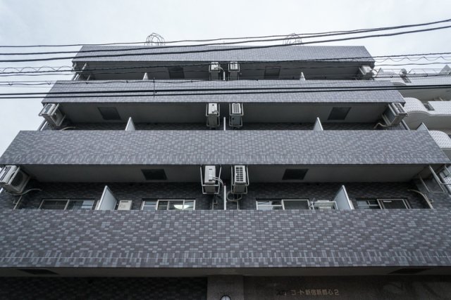 スカイコート新宿新都心第二