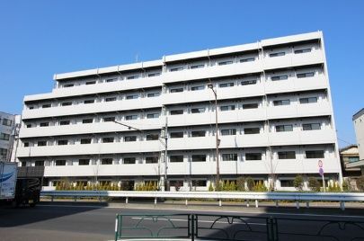 プレール・ドゥーク練馬中村橋の外観