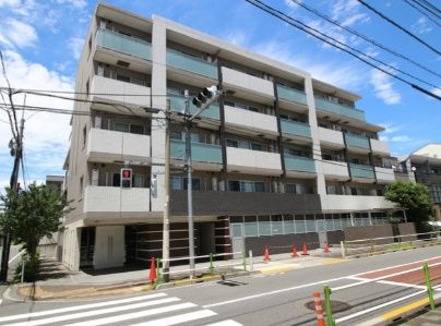 プレール・ドゥーク志村坂上