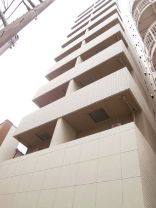 アイル西日暮里イーストの外観