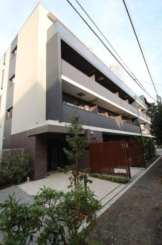 イーストングレイス