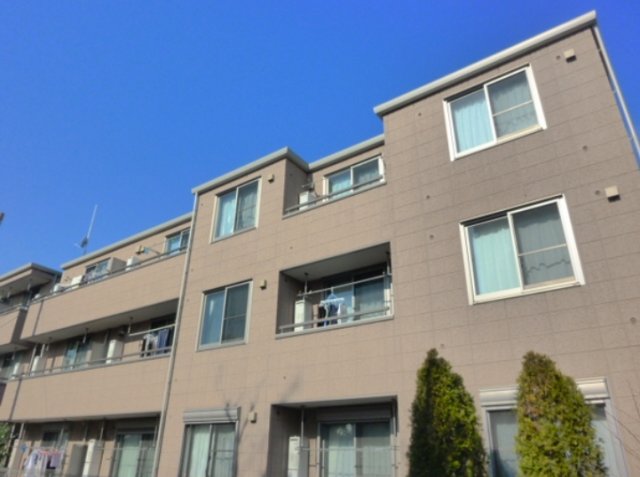 Maisond or KAMEARI EAST