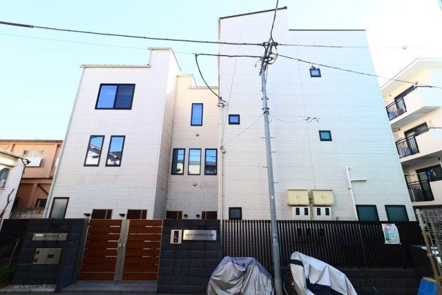 杉並区和田１丁目の賃貸アパート