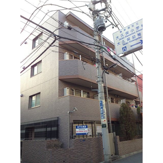 プレール・ドゥーク東新宿Ⅱ