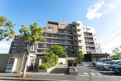ＨＩＧＡＳＨＩＫＯＭＡＴＳＵＧＡＷＡ　ＡＰＡＲＴＭＥＮＴ