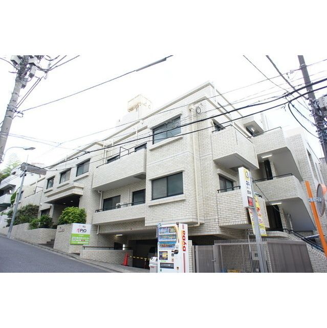 ベルファン西麻布の外観