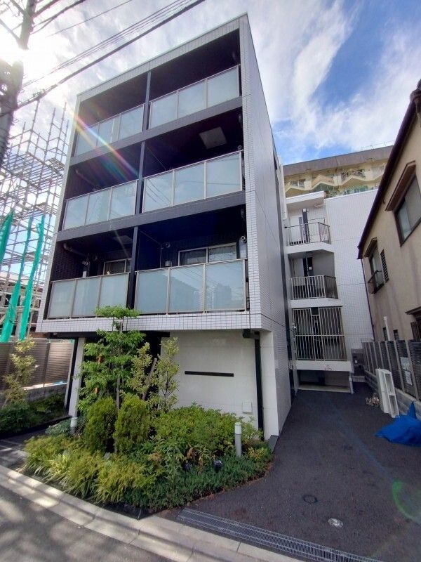 クレイシア新宿ノースの外観