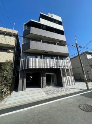 MAXIV　CROS梅島の外観