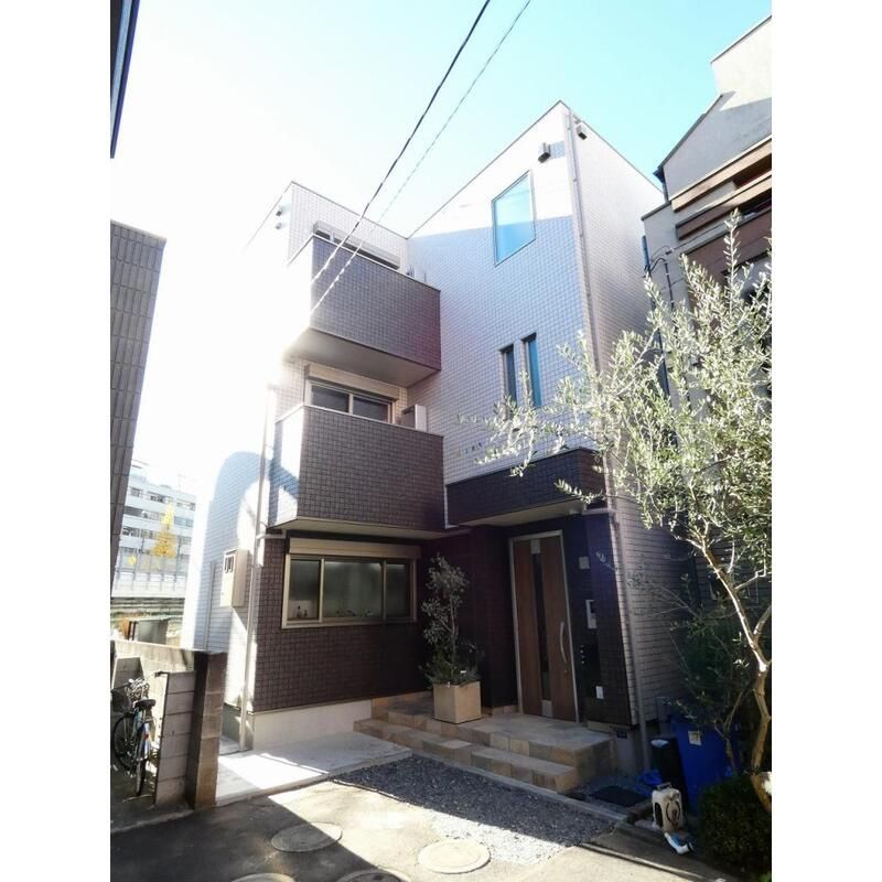 ラ　フェリーチェ　千駄ヶ谷
