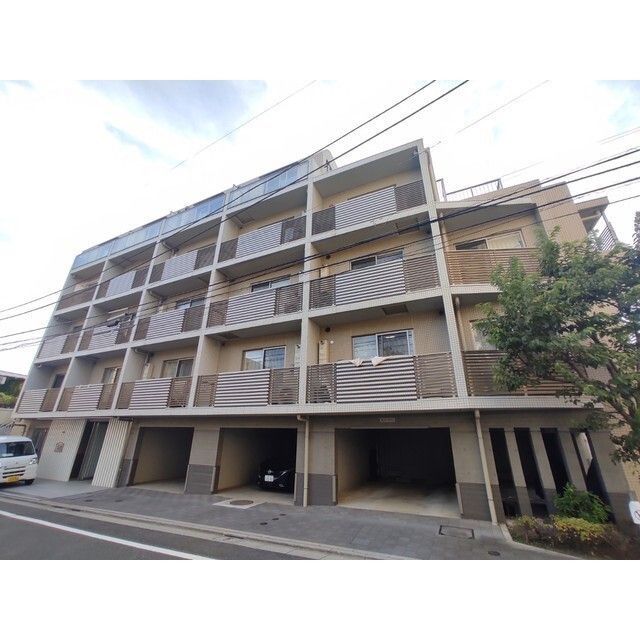 プレール・ドゥーク新中野Ⅱ