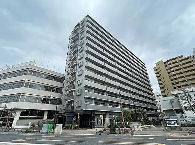 サニーコート上野の外観