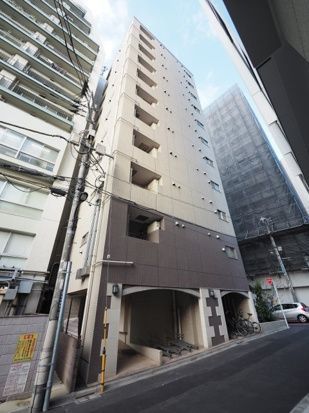 新宿区四谷本塩町の賃貸マンション