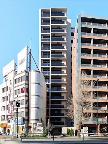 ZOOM本郷の外観
