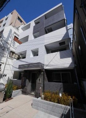 ヴィアラッテア白金